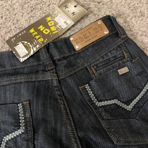 Lågmidjade jeans  - Superfina, Lågmidjade vintage jeans😍 från Polen, storlek 26/xxs/32. Aldrig använda☺️