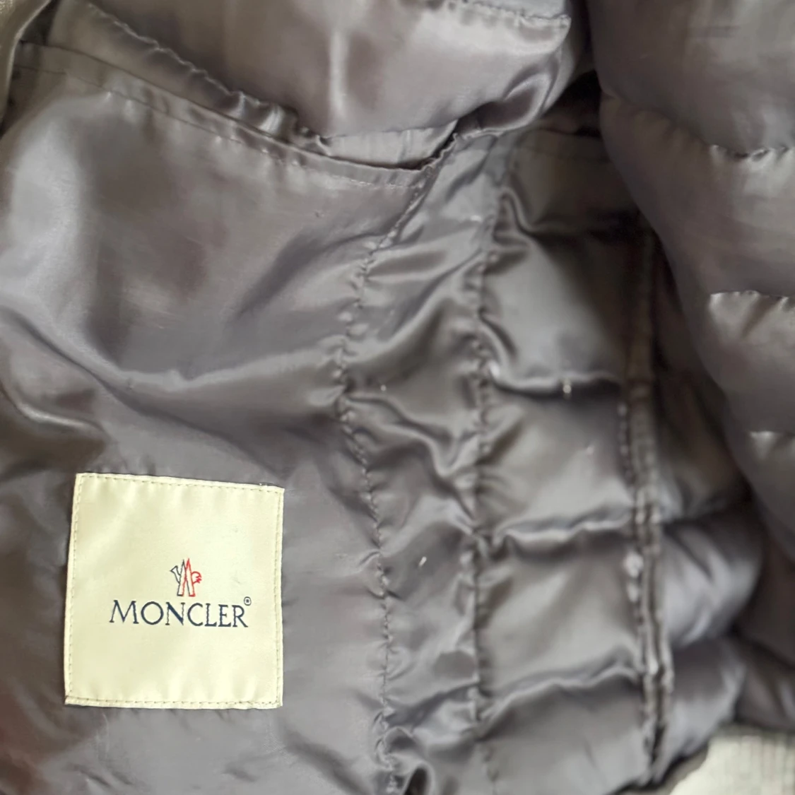 Grå moncler cardigan - 91