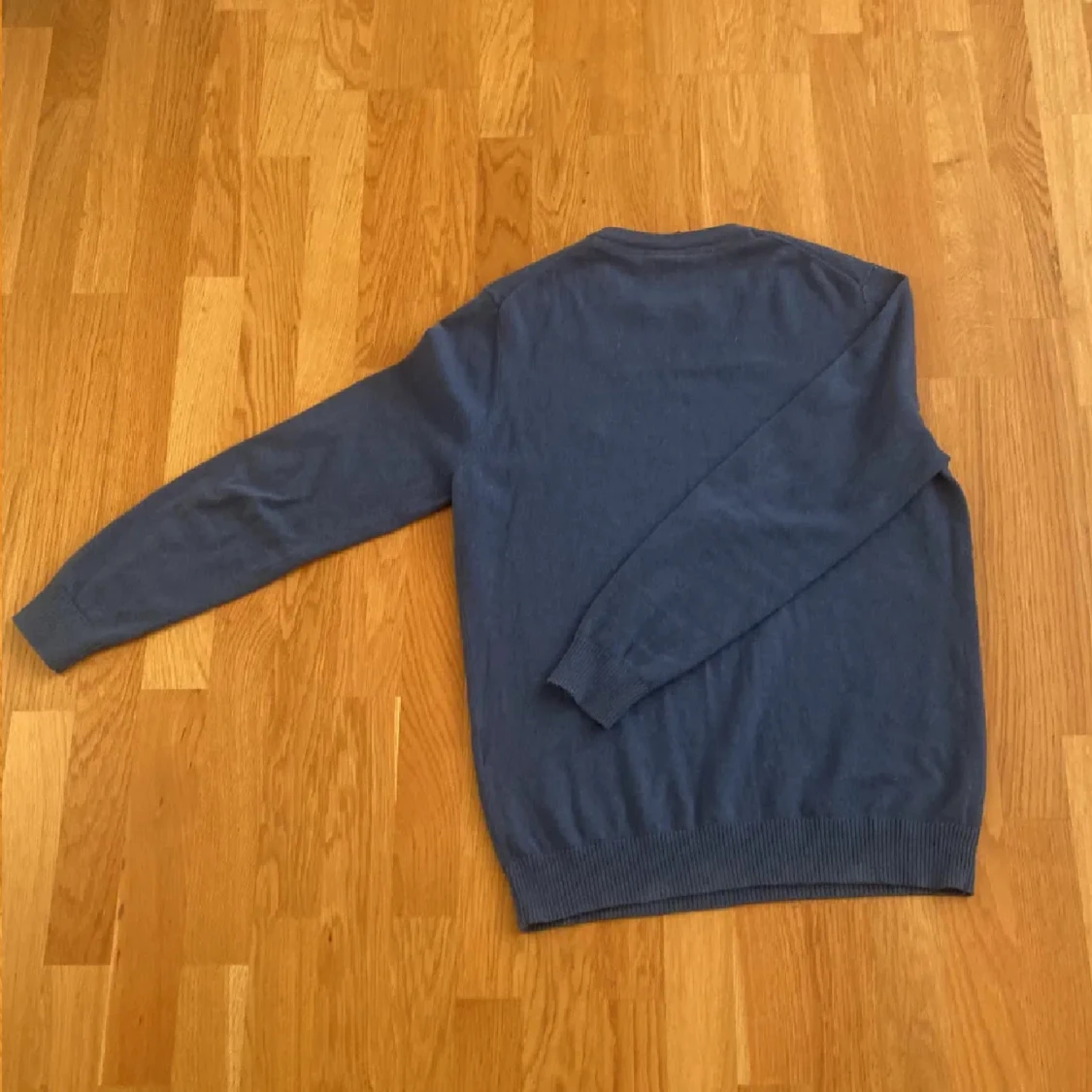 Lyle & scott stickad tröja size S/M - 90