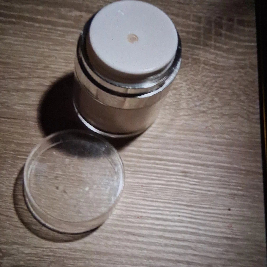 Transparent puderburk - 1