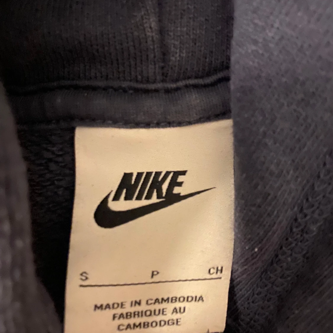 Mörkblå hoodie från Nike - 2