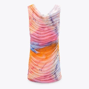 Flerfärgad klänning från Zara - Sommarklänning i bra skick