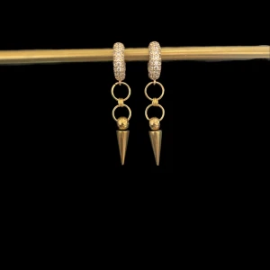 Örhängen  - Säg till om ni bara vill köpa ett örhänge🥰 125kr/par💕