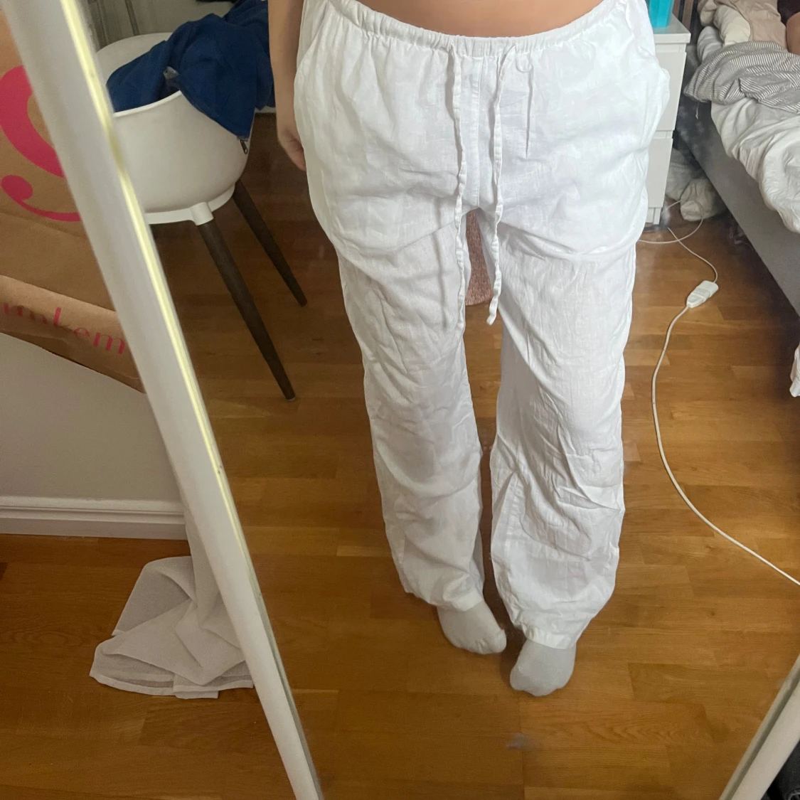 Vita linnebyxor med snörning - 90