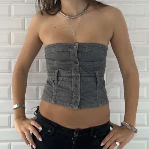 Jeanskorsett  - Grå super snygg jeanskorsett🩶 Fint skick 