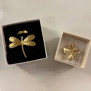 Ringar - Säljer jätte fina ringar som är helt nya i rostfritt stål OCH justerbara. 120kr styck eller 2 för 200😍❤️ 