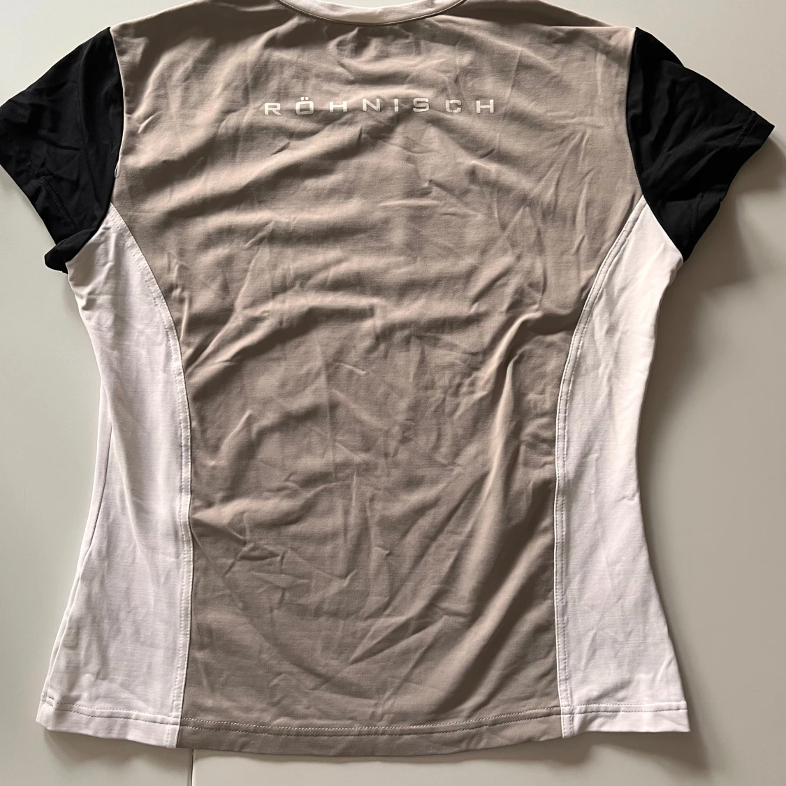 Röhnisch träningströja passar S/M - 90