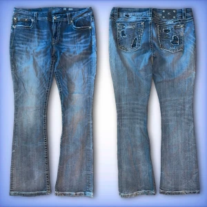 Miss me jeans - Ett par jätte fina miss me jeans i ett perfekt skick! Hör av dig ifall du har frågor!💙