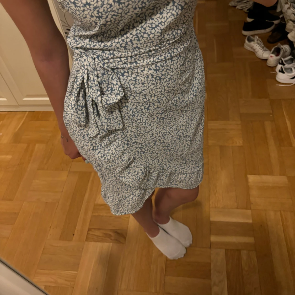 Blommig klänning - 90