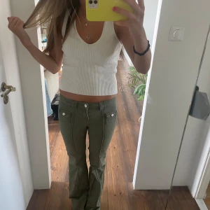 Hm jeans  - Säljer nu de gröna HM jeans som inte kommer till användning 💚🌟