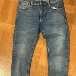 nudie jeans - helt nya oanvända nudie jeans i storlek 29 30