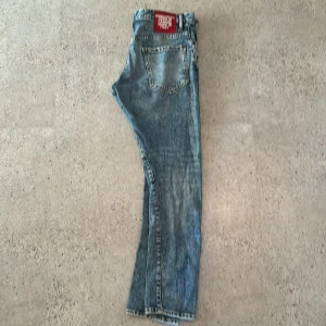 Dsquared2 sexy twist jean - Säljer dessa feta dsquared2 jeans som är ett väldigt bra skick, nypris ca 5000  Pris kan diskuteras 