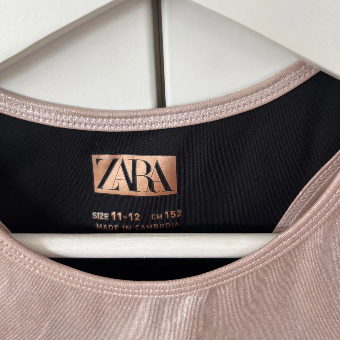 Träningstopp från  Zara - 90