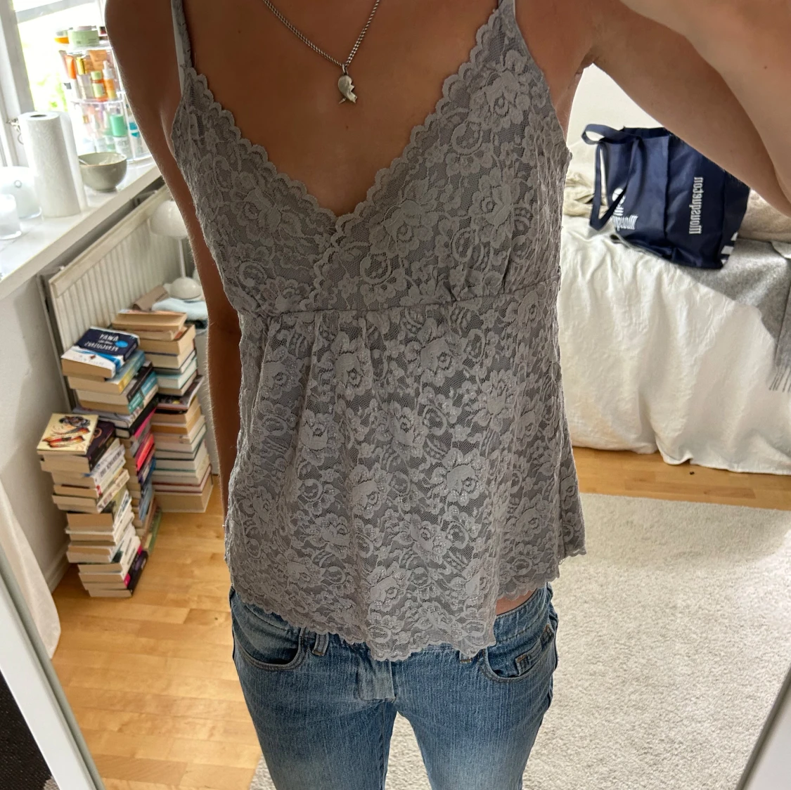 Grå spetslinne - 90