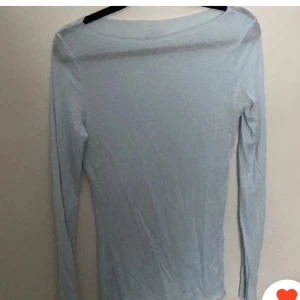 Blå intimissimi - Skit snygg intimissimi tröja i superfin ljus blå färg!😍 Passae till allt!