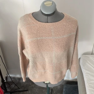 Tröja - Bra skick!💗 har inga andra bilder 