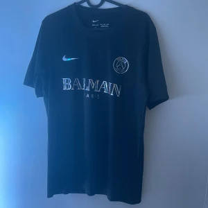 Psg bailman Tröja - Aldrig använd, skriv till mig för mer information 