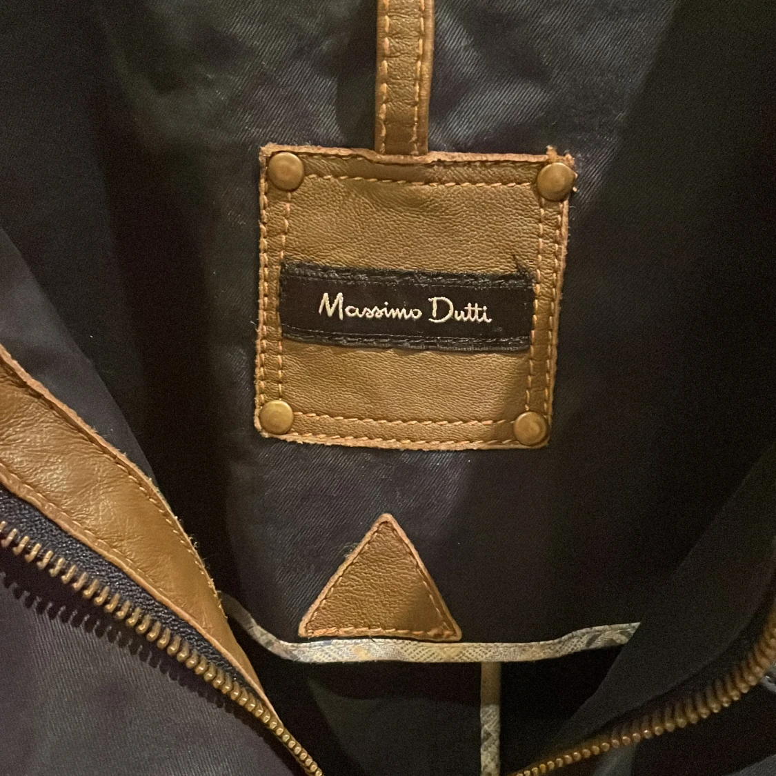 Blå jacka från Massimo Dutti - 3