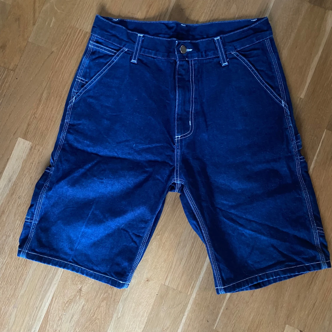 Blå shorts från Carhartt - 2