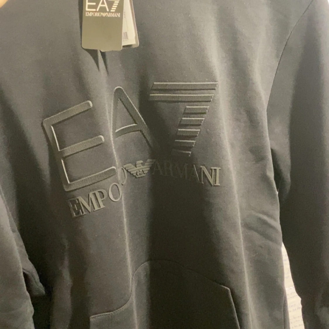 Svart hoodie från Emporio Armani - 4