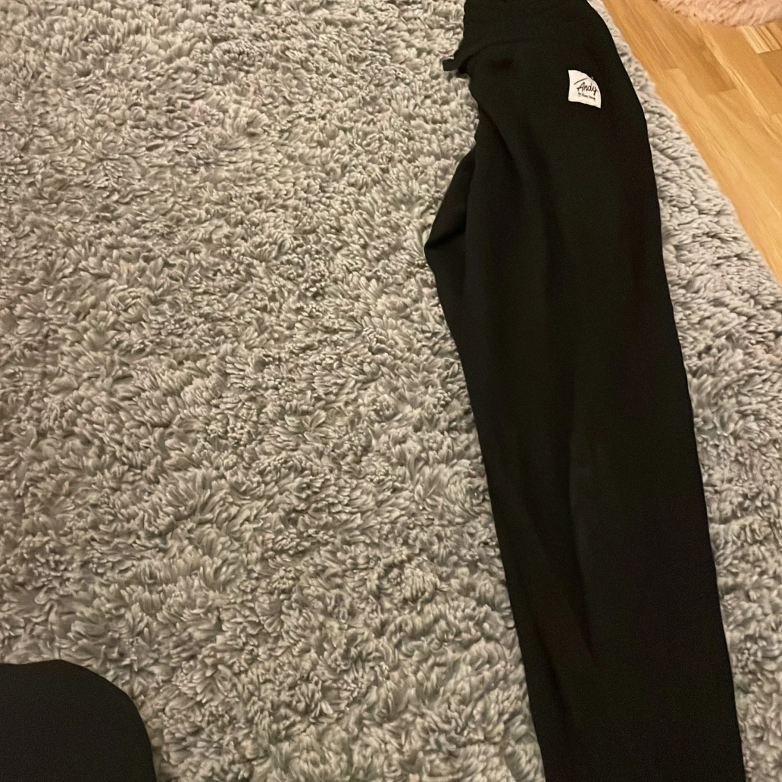 Svarta byxor från Andy  - 92