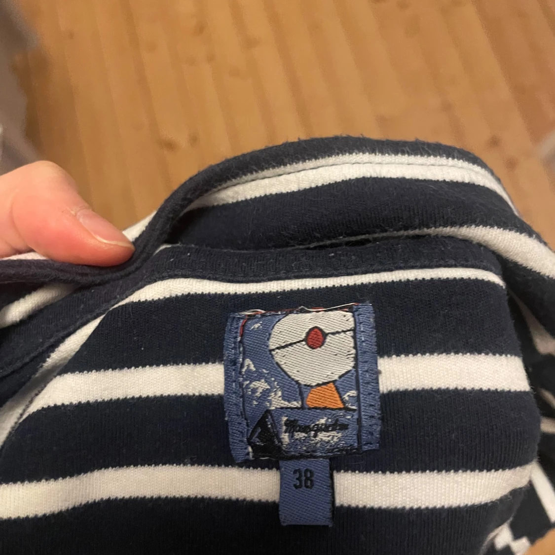 randig topp från Petit Bateau - 91