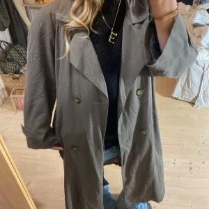  trenchcoat - SUPER snygg!!