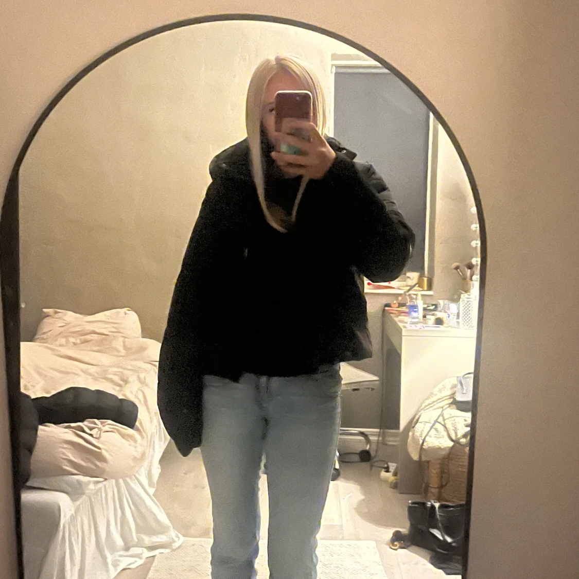 Svart pufferjacka - 90