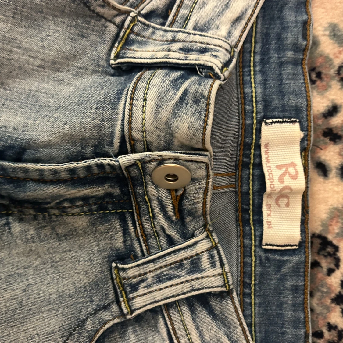 Unika lågmidjade jeans  - 91