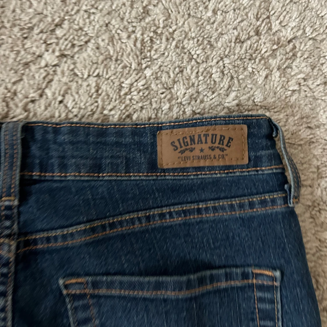 Lowrise bootcut levis jeans💕 - 91