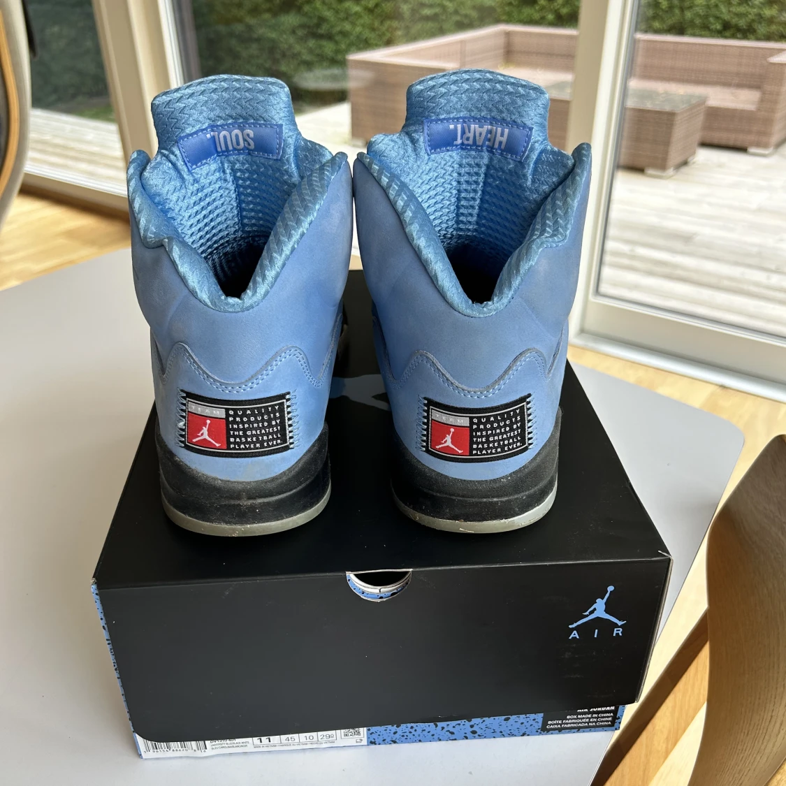 Jordan 5 UNC - 90