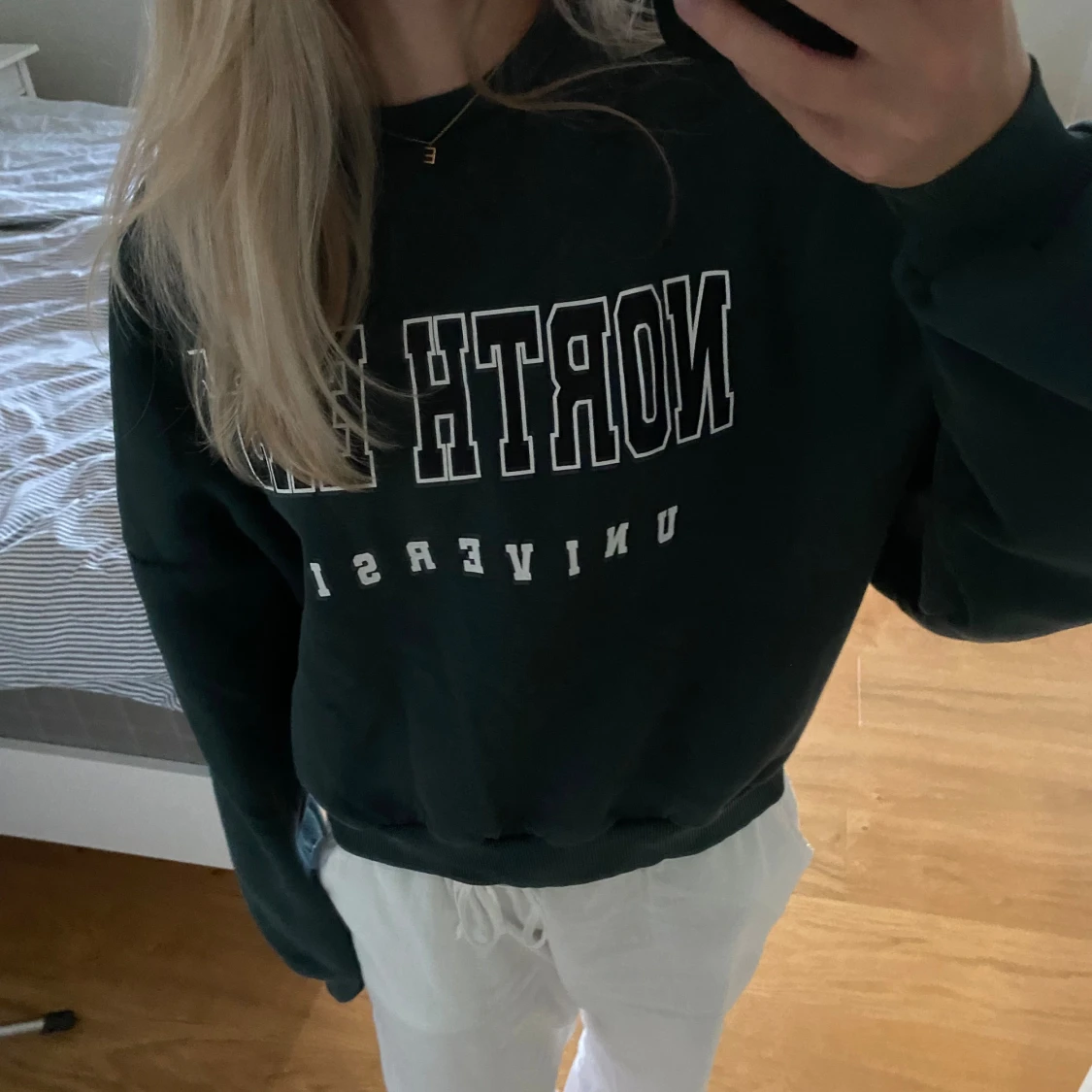 Grön sweatshirt 