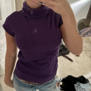 Lila polotröja  - Perfekt 