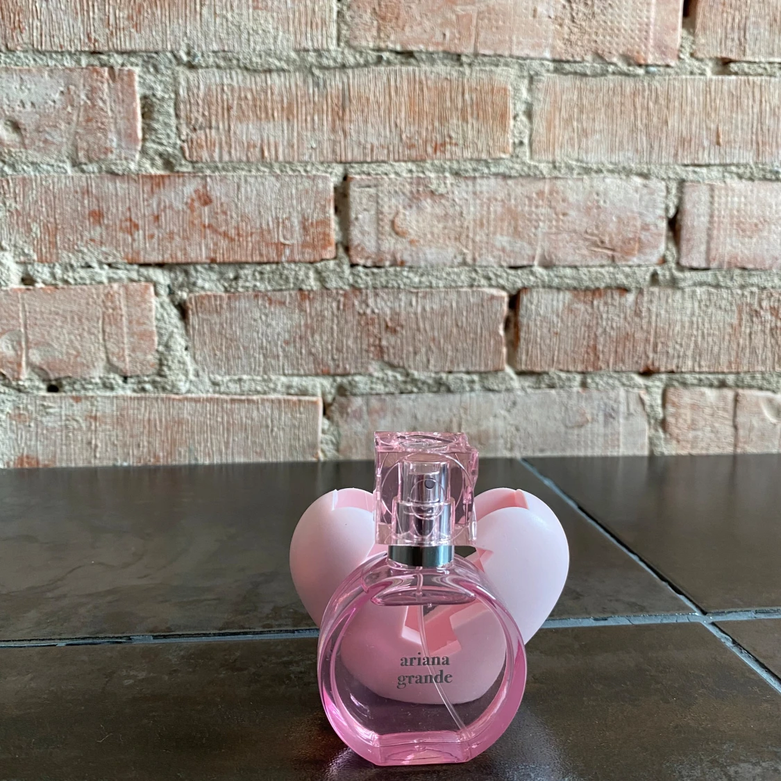 Ariana Grande parfym - Thank u next EdP - 91