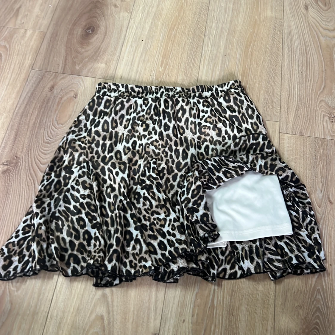  Leopardmönstrad kjol - 1