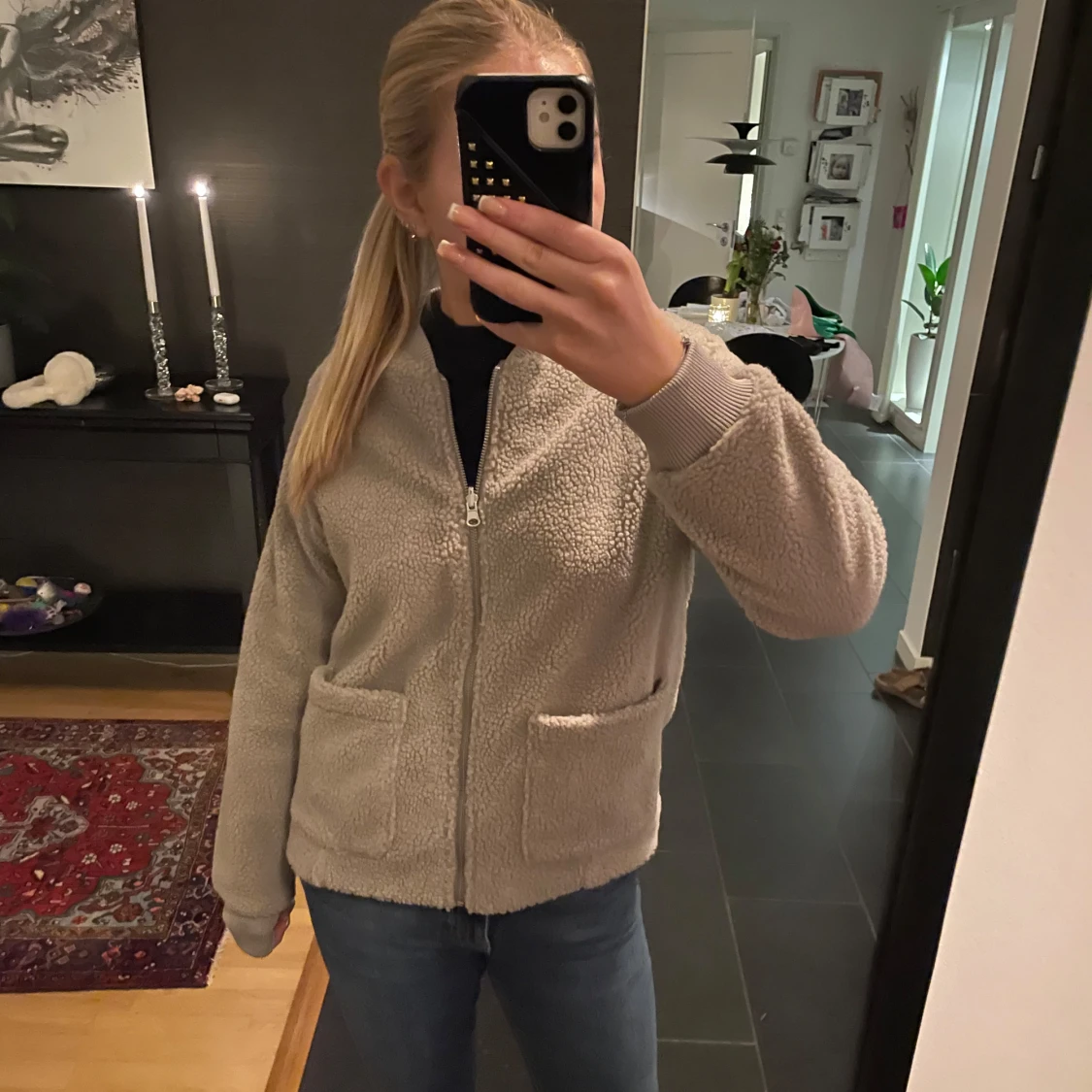 Beige teddyjacka från MQ