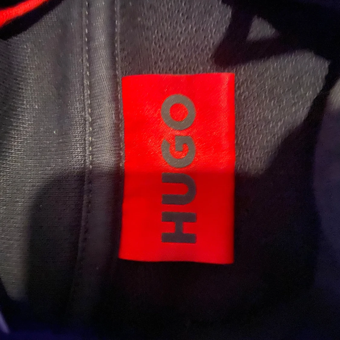 Svart hoodie från Hugo - 90