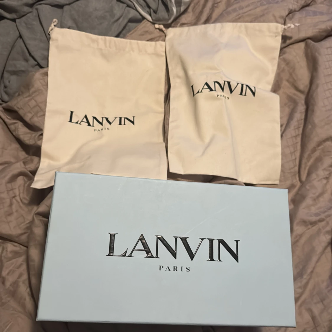 Vinröda lanvins finns inte på marknaden längre - 93