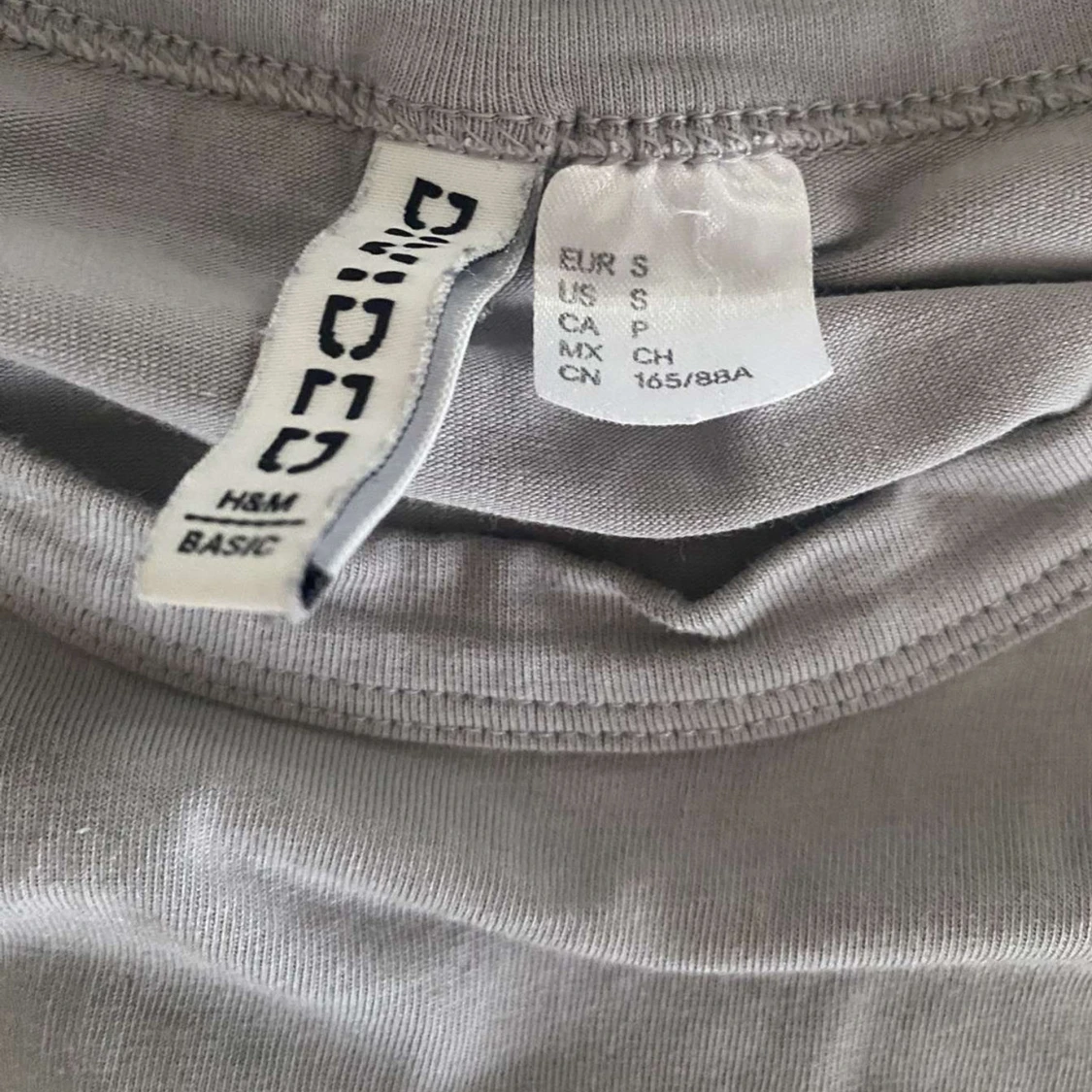 Grå långärmad  - 90