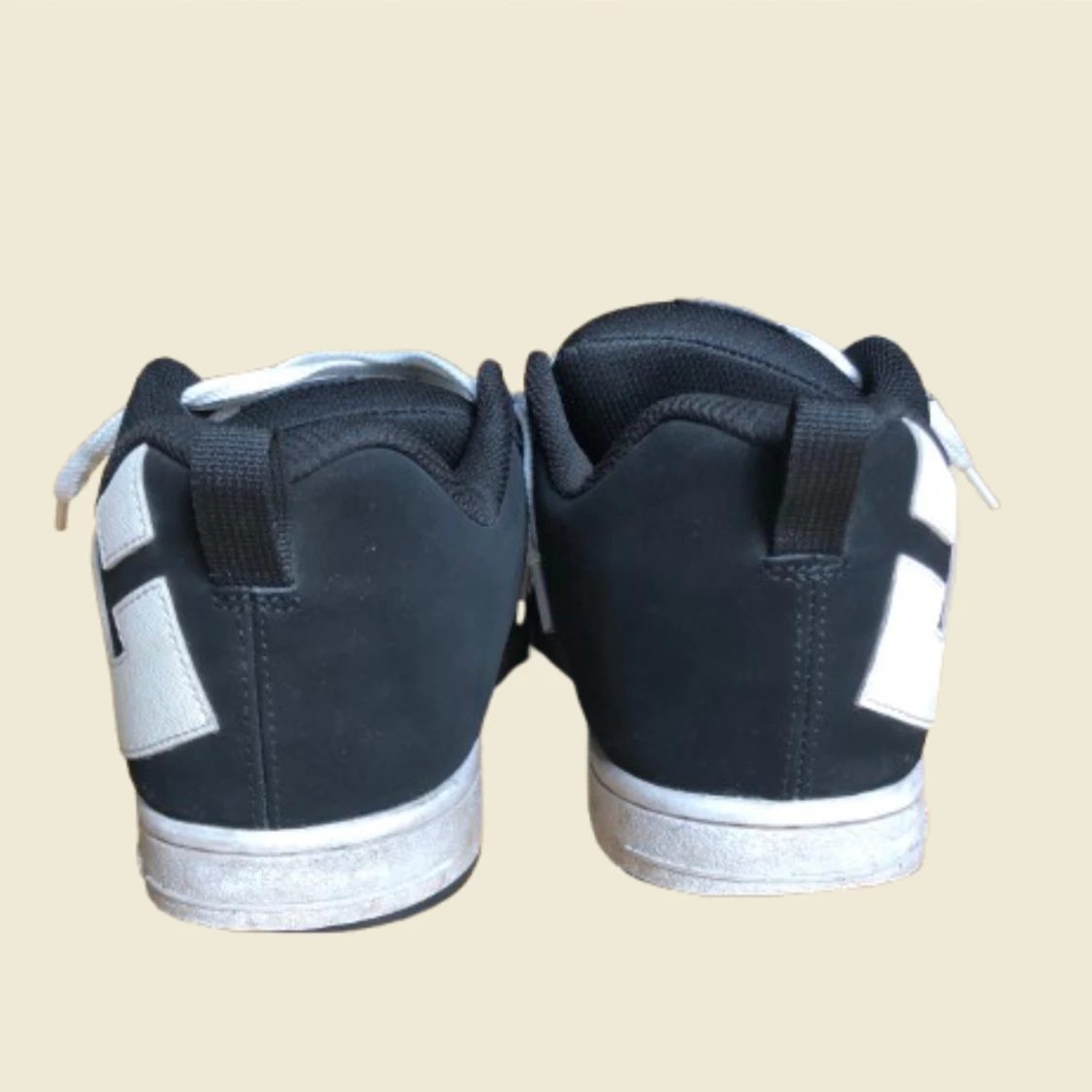 DC Skor court Graphic  - 91