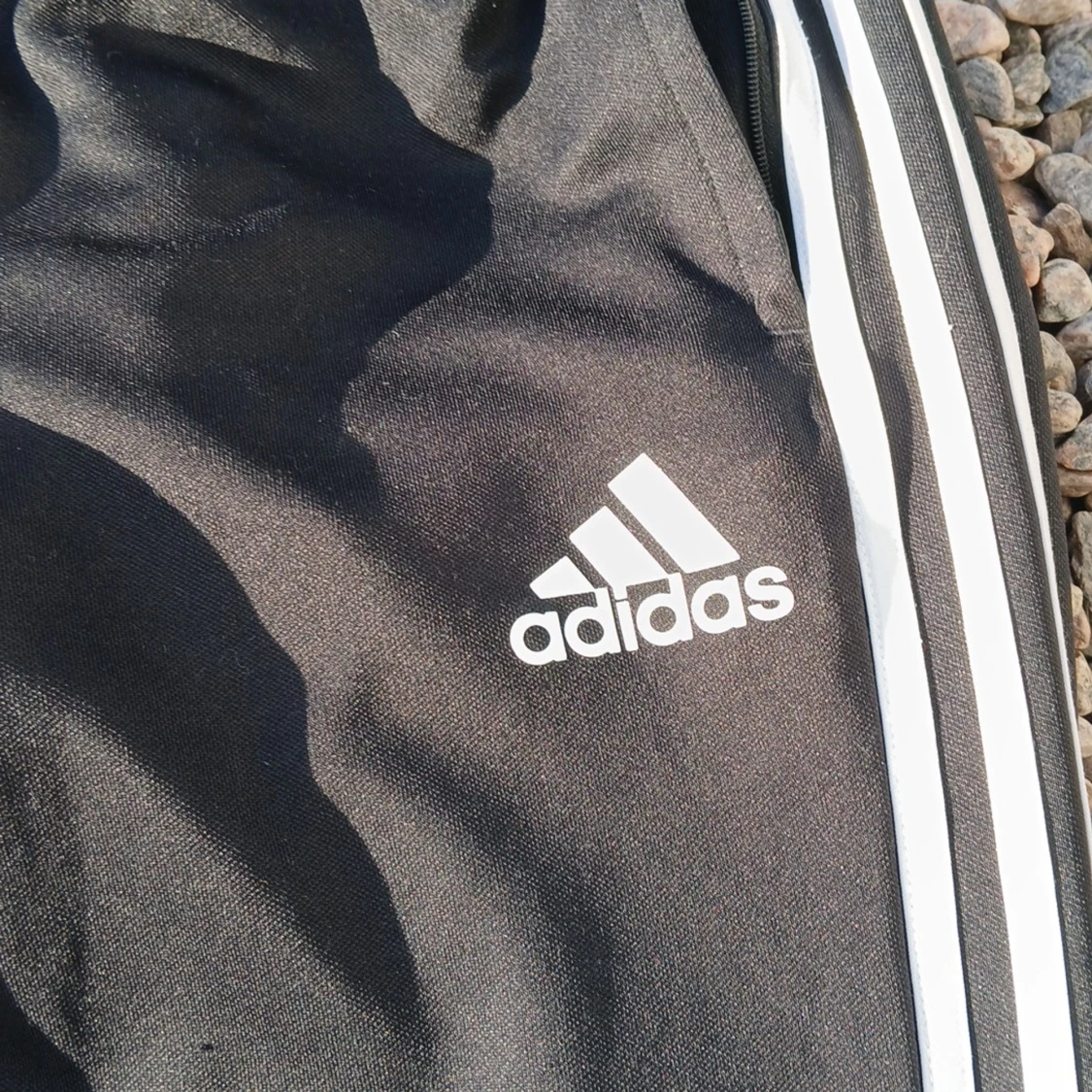 Adidas träningsbyxa - 90