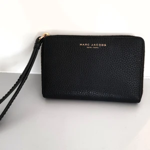 Marc jacobs plånbok  - Marc jacobs plånbok i fint skick 