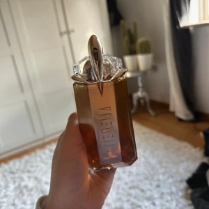 Alien godness intense 90ml - God parfym 🩷