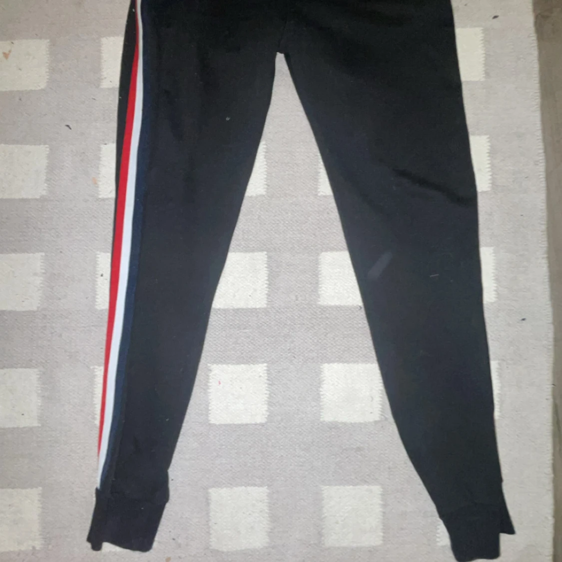 Svarta mjukisbyxor från Moncler