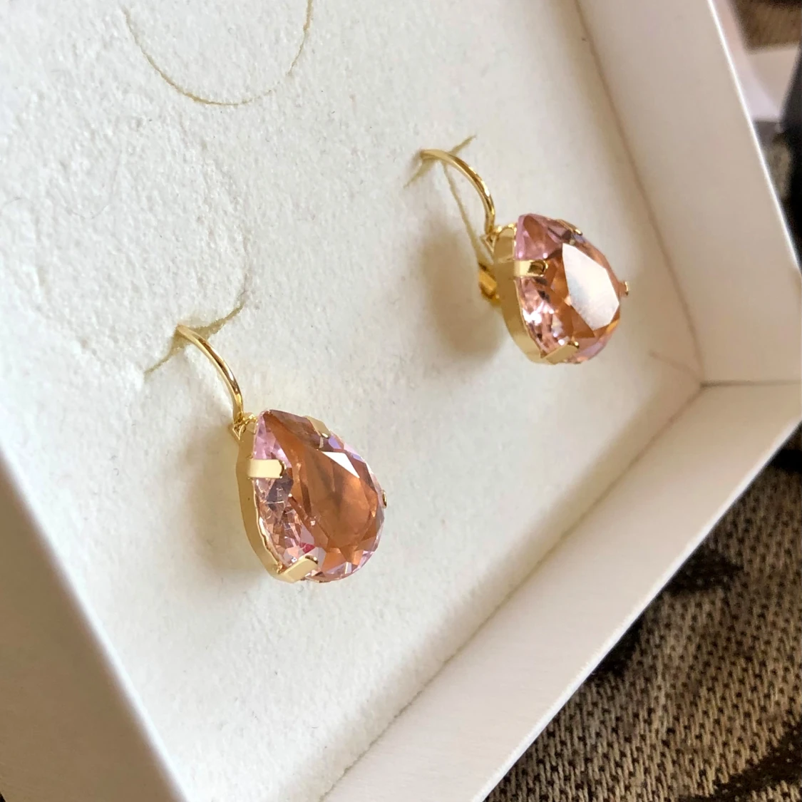 Aprikos rosa Drop örhängen