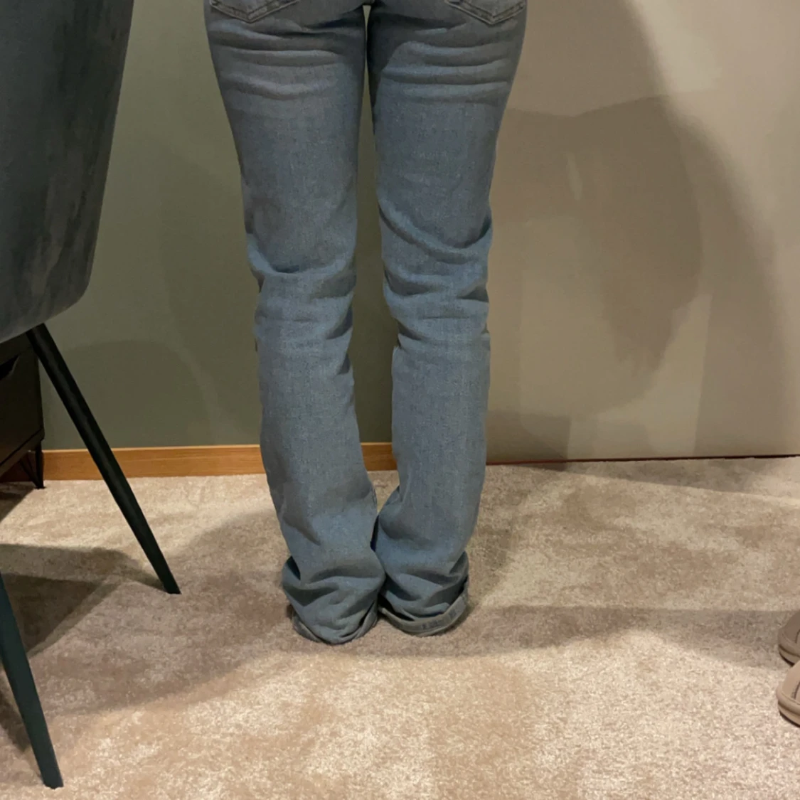 Ljusblå jeansbyxor - 1