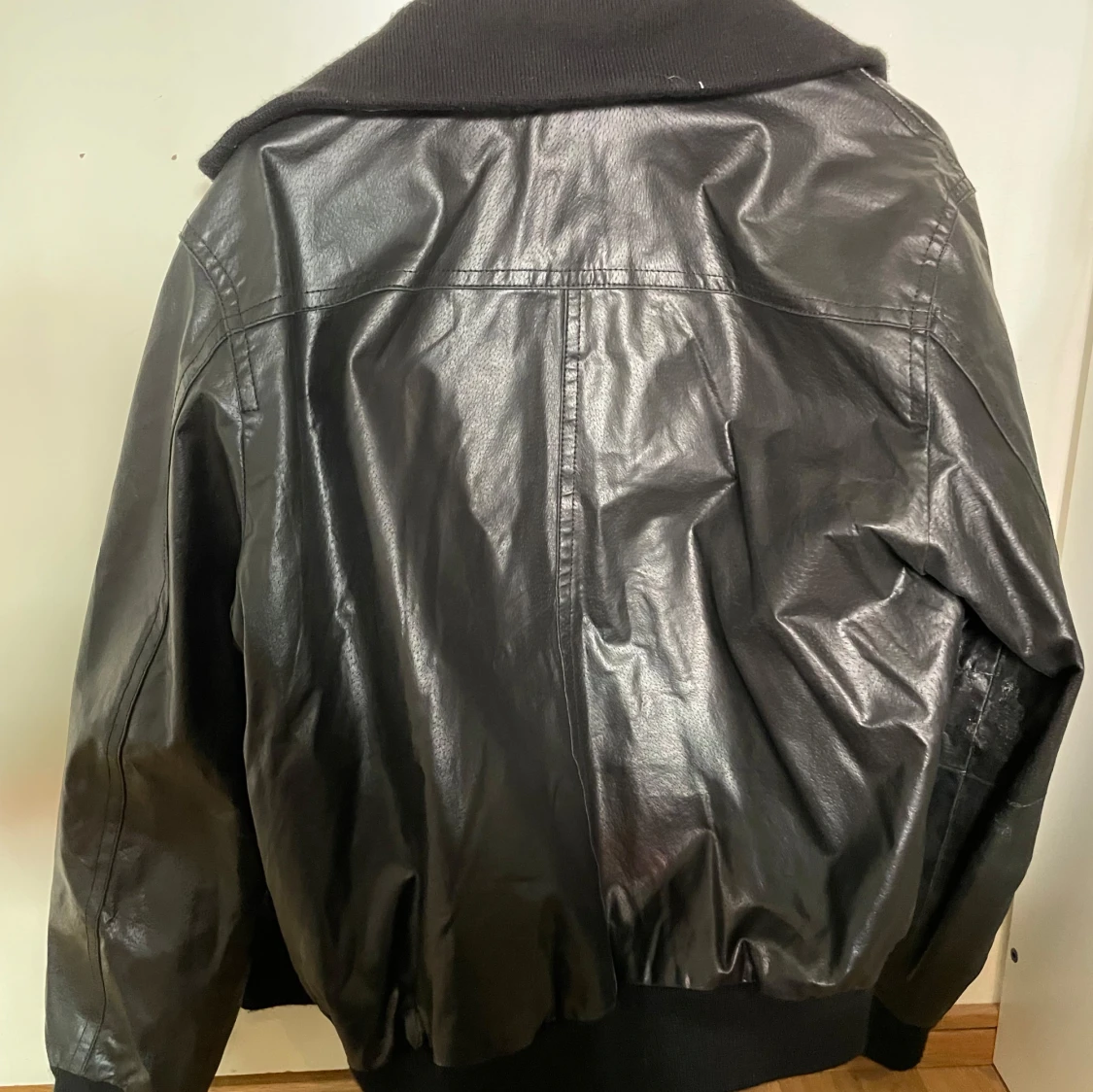 Svart skinnjacka från Kaos - 1