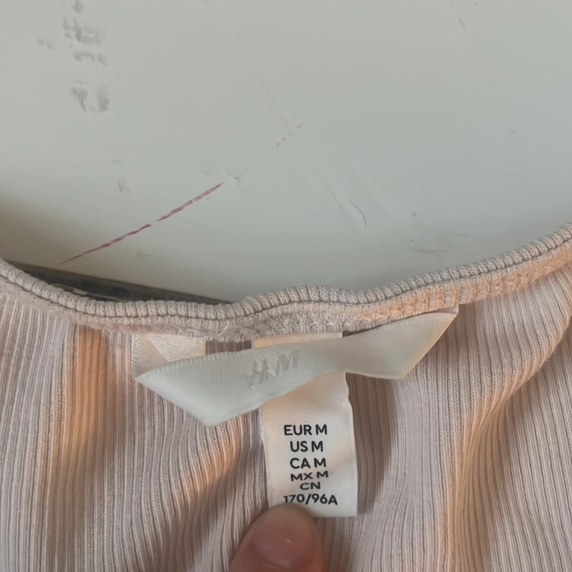 Beige ribbad topp från H&M - 2