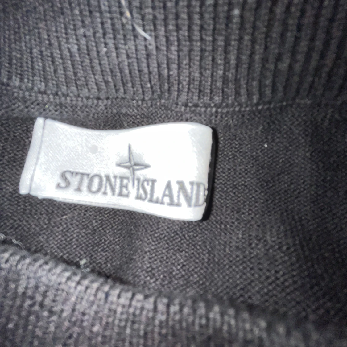 Svart Stone Island Kashmir tröja - 2