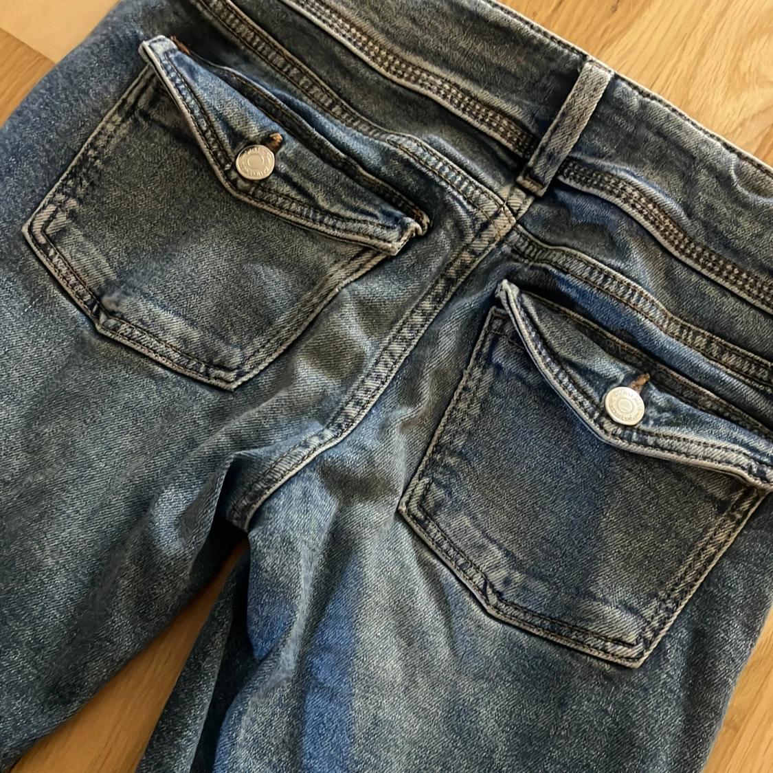 Blå bocut jeans  - 91